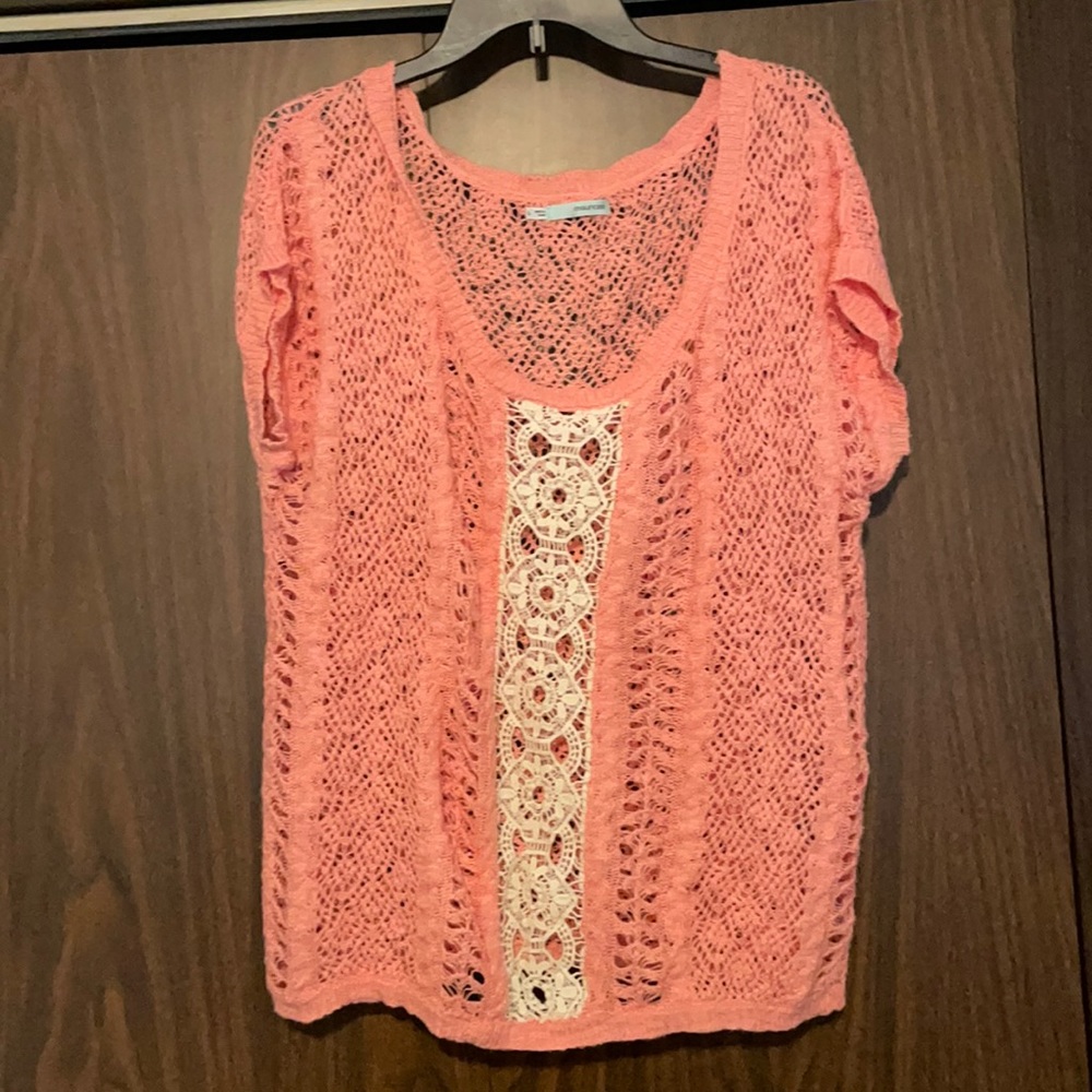 Short sleeve top
